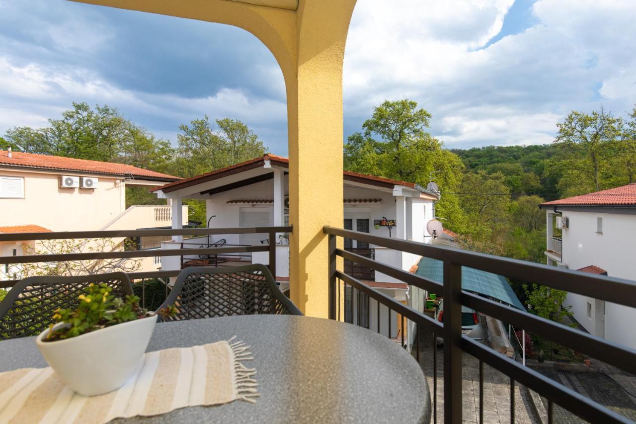 Apartment Blazi Njivice Kültér fotó